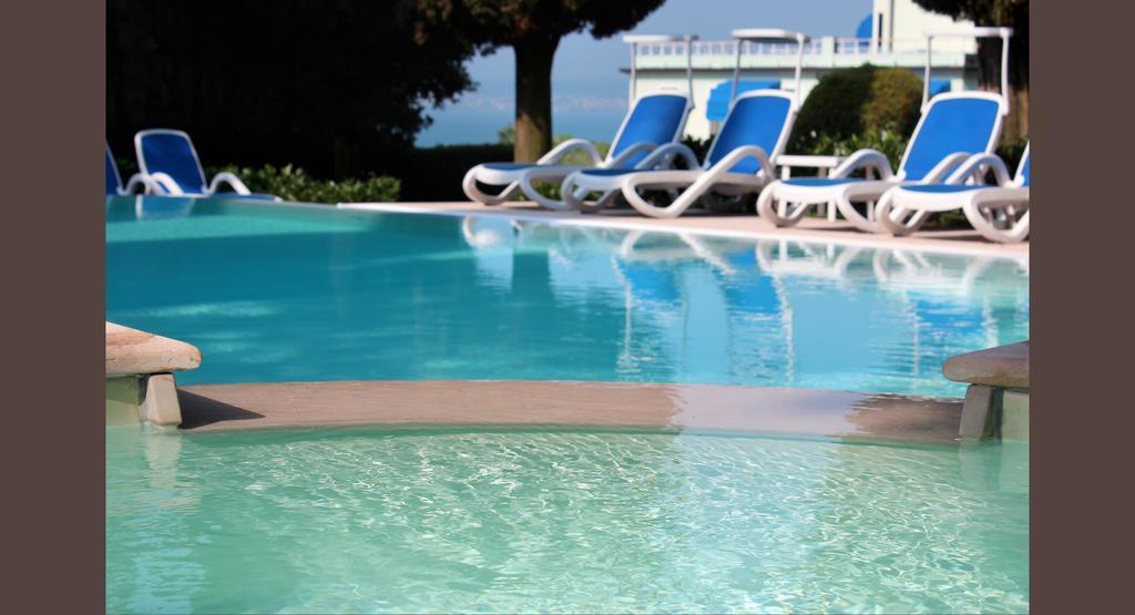 Hotel Desiree - Garda Lake Collection Sirmione Exterior photo