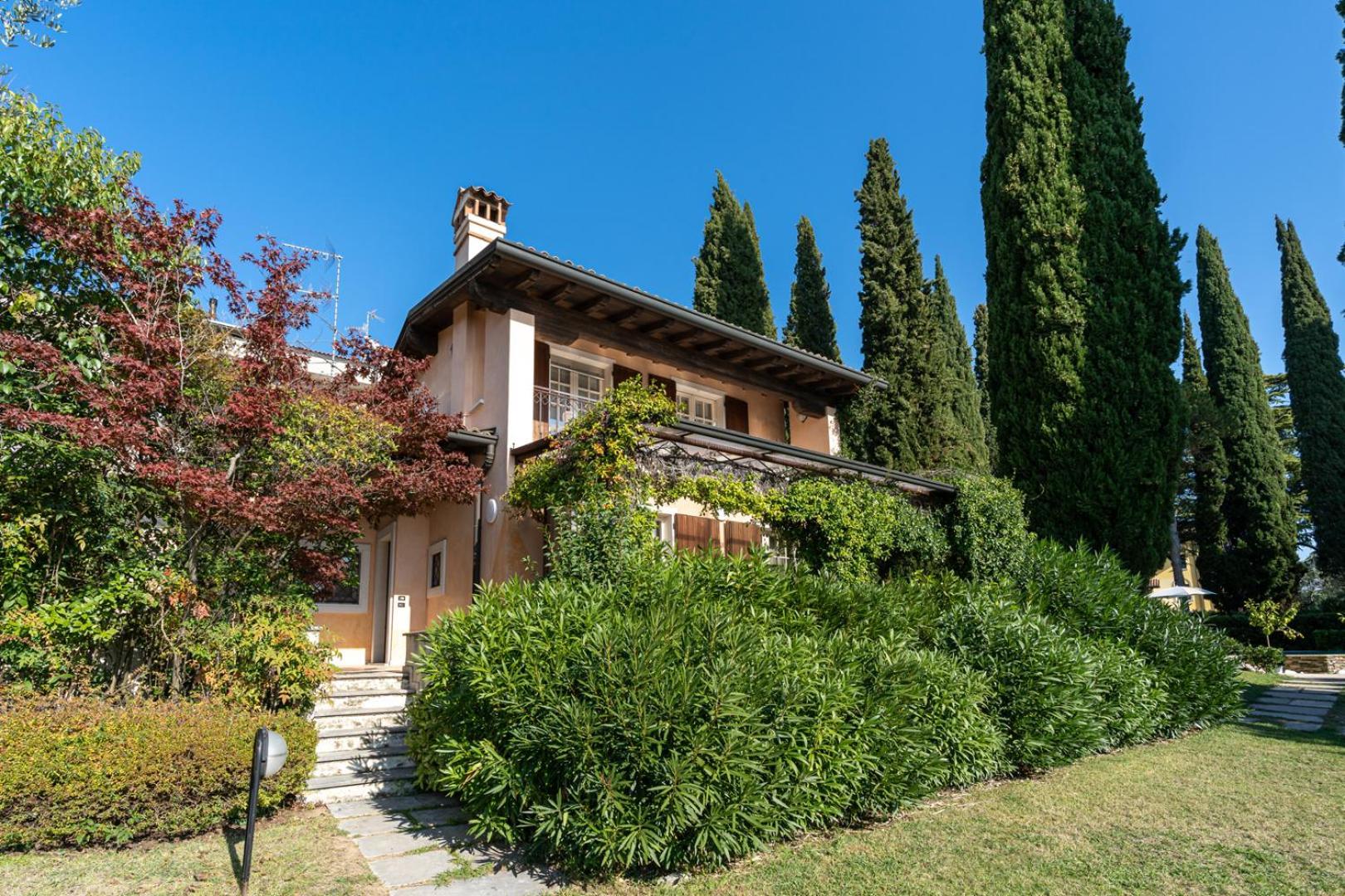 Hotel Desiree - Garda Lake Collection Sirmione Exterior photo